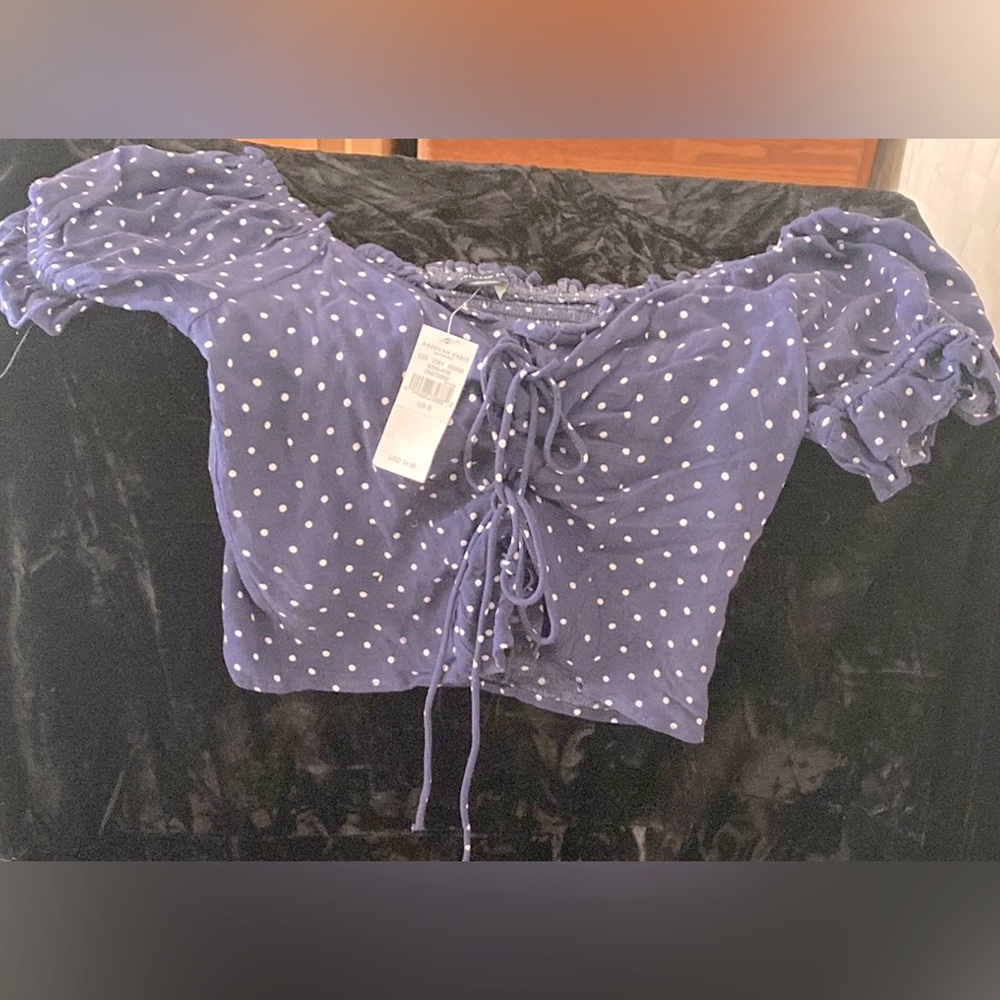NWT: American Eagle blue crop top white polka dots; size Small